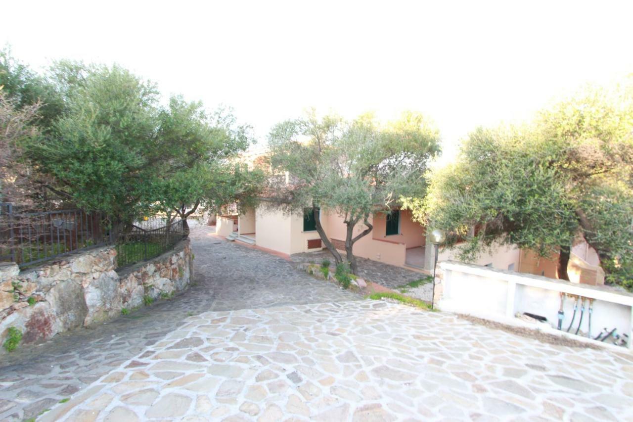 Residence La Funtana San Teodoro  Exterior photo